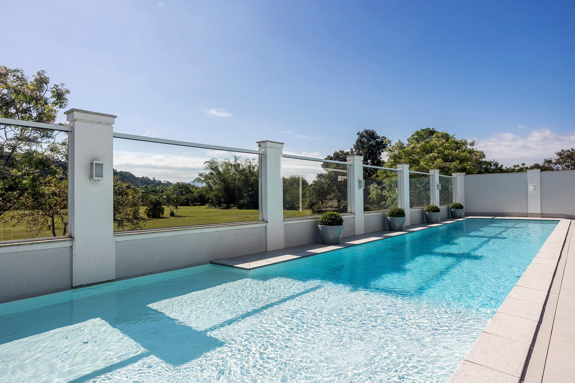 Piscina - Jurerê B — Jurerê B, Florianópolis, foto 1 da obra concluída