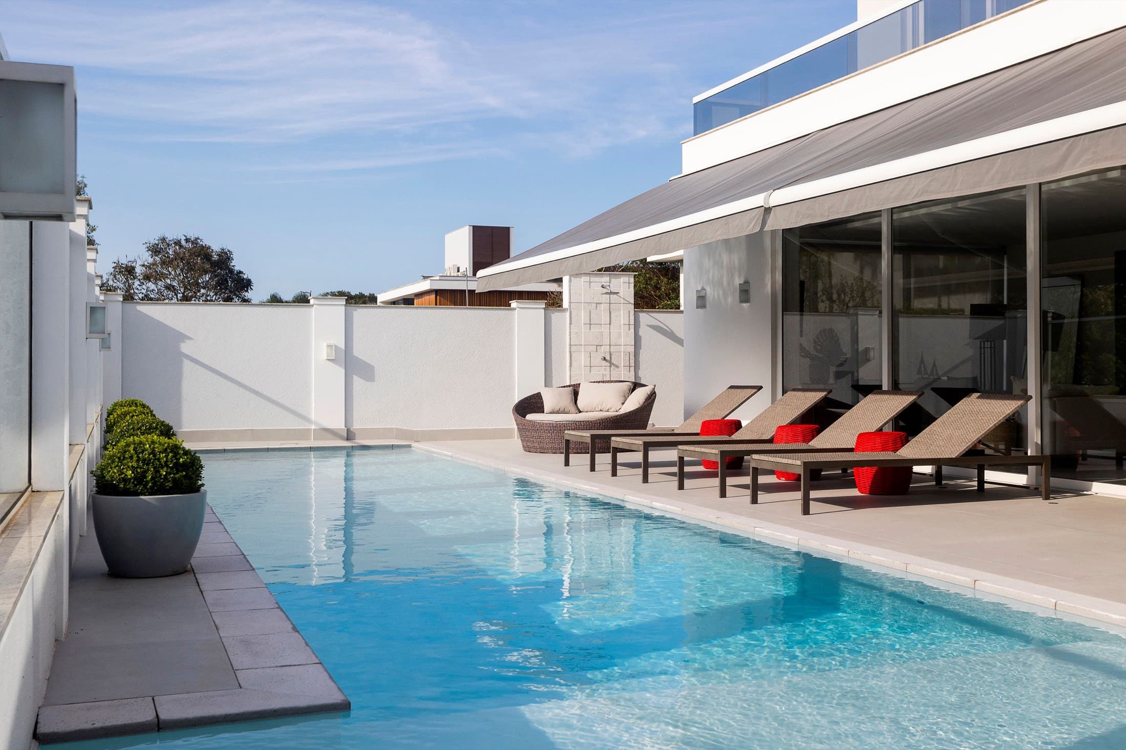 Obra Piscina - Jurerê B — Jurerê B, executada pela Pronto! Engenharia
